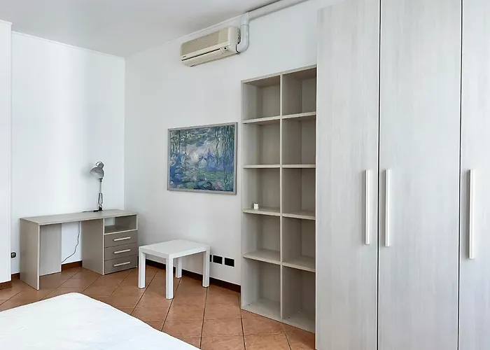 アパート Hostmate - - Brocchi- Citta Studi ミラノ