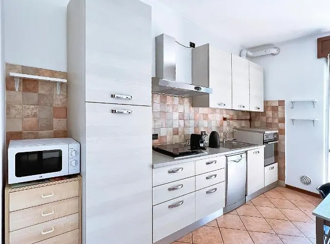 Hostmate - - Brocchi- Citta Studi *