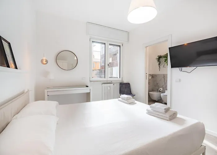 Easylife - - Lambro 2 - Porta Venezia