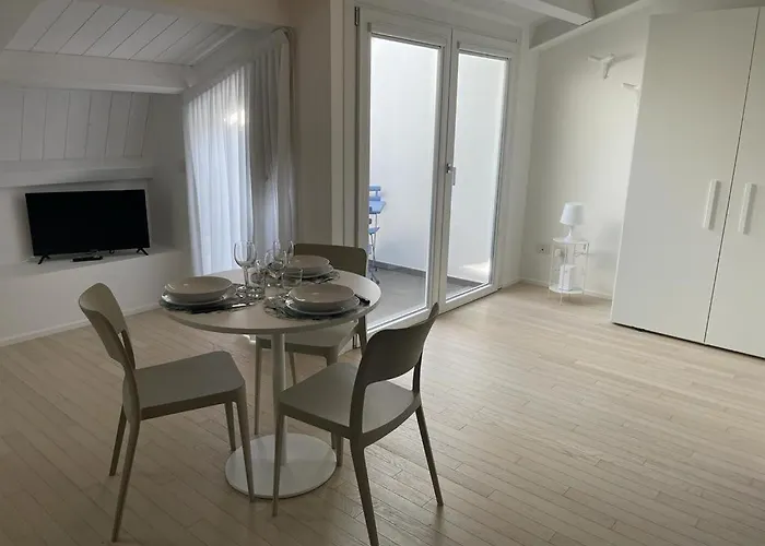 Imhome - Abruzzi * Milaan