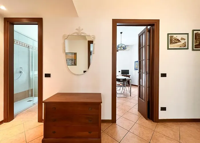 Hostmate - - Brocchi- Citta Studi *
