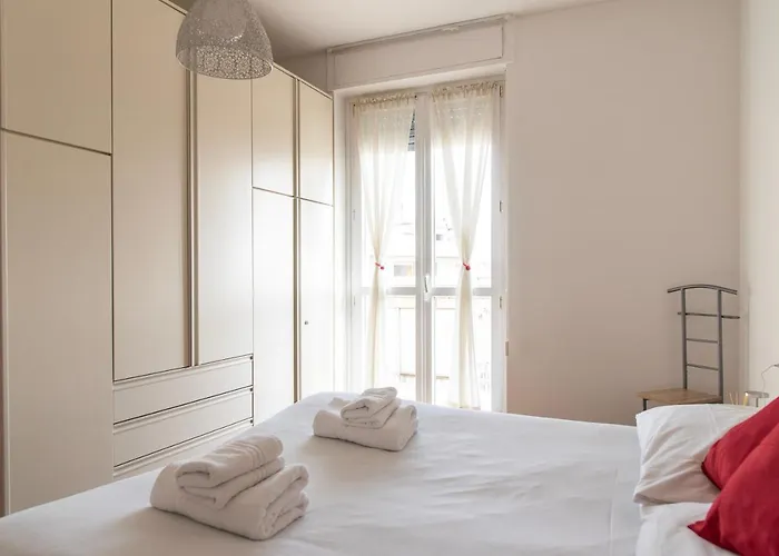 Youhosty - Buonarroti 15 Apartament Mediolan