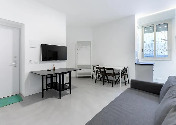 Alessia's Flat - Michetti Apartment Milan