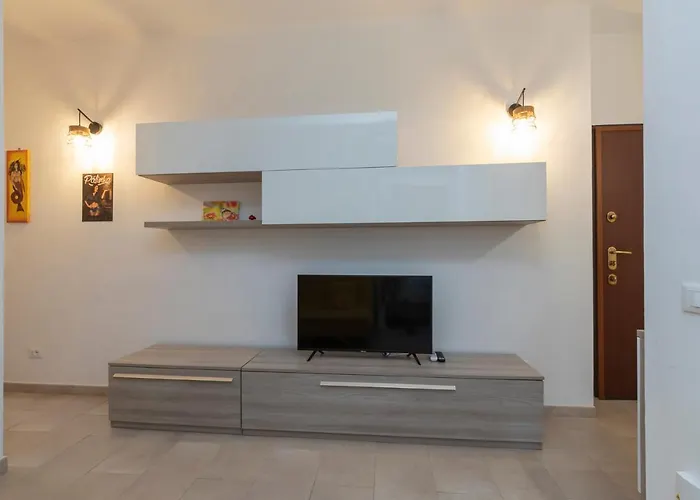 Apartmán Luxury Near Navigli Carlo D'adda 29 *