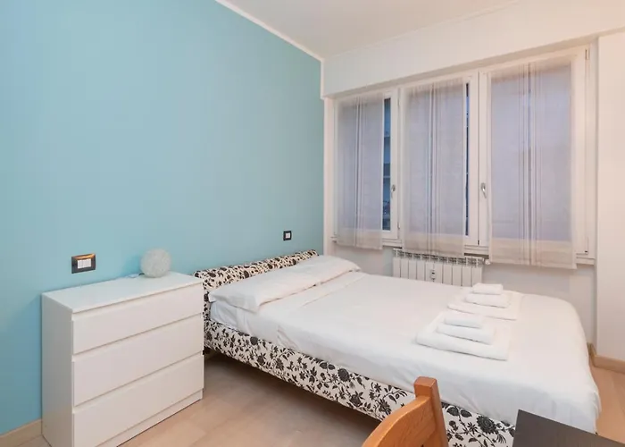 Lejlighed Luxury Near Bocconi Zamenhof 7 *