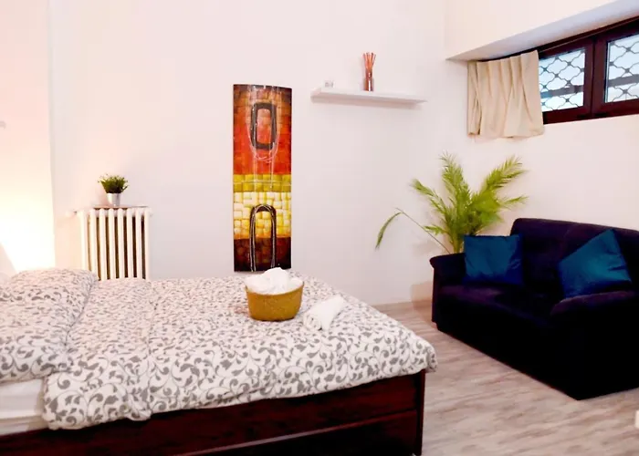 Lucca 22 بيت ضيافة ميلان