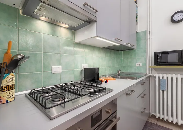 Apartment Giardino San Siro Stadium - Free Parking, Private Garden *
