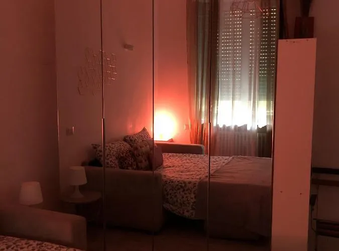 Apartmán Joy House -central Near Metro Arco Della Pace Brera-entire Perfect For Work & Play, Nightlife With Ac & Fast Wifi Welcome To The Cool Joy House! Milán