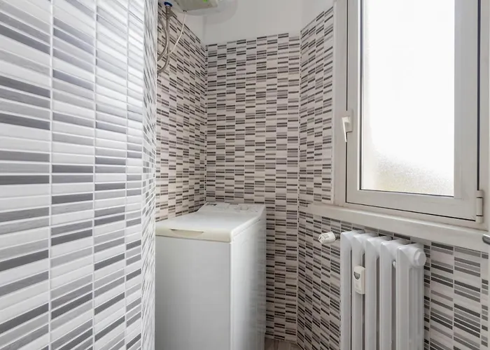 I Host - Giambellino 40 Appartement *