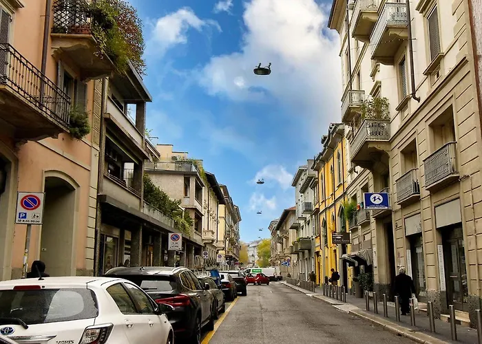 Casa Leonardo Da Vinci - 10 Minuti Dal Duomo Lägenhet