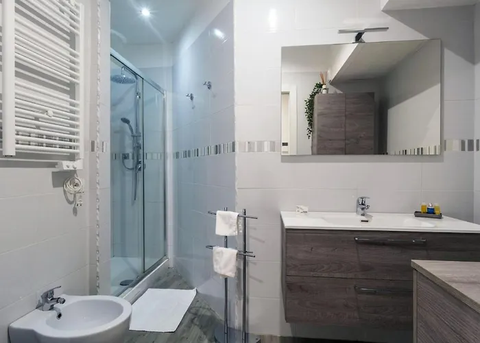 Easylife - - Algarotti 4 - Porta Nuova * Milano