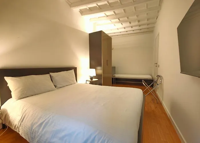 아파트 Crocetta - Design With Terrace