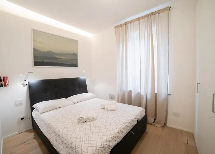 Amazing New - Navigli-centro, Apartament Mediolan