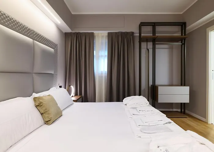 Apartamento Prestige Boutique -piazza Duomo 4*