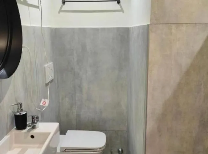 Convertini 2* מילאנו