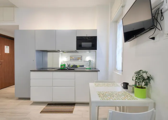 I Host - Cossa 19 Apartment
