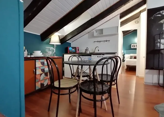 Appartement Mercanti Attic Version Milan