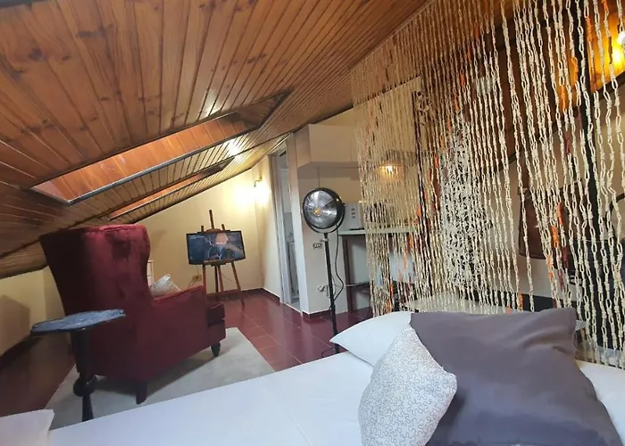 Appartement Mercanti Attic Version *