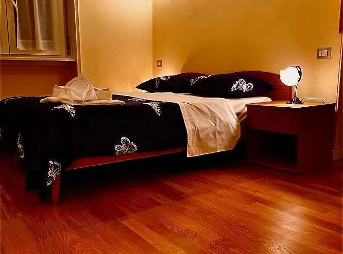 Easy Italy Balcony Apartman *
