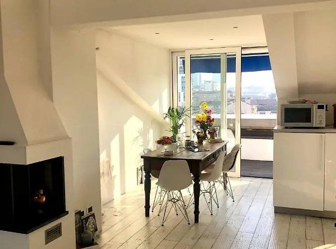 Attic 9th Floor With 2 Terrace In Center Brera With Amazing View * 밀라노
