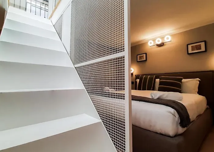 Joivy Superb Loft For 4 Near Sempione Park شقة ميلان
