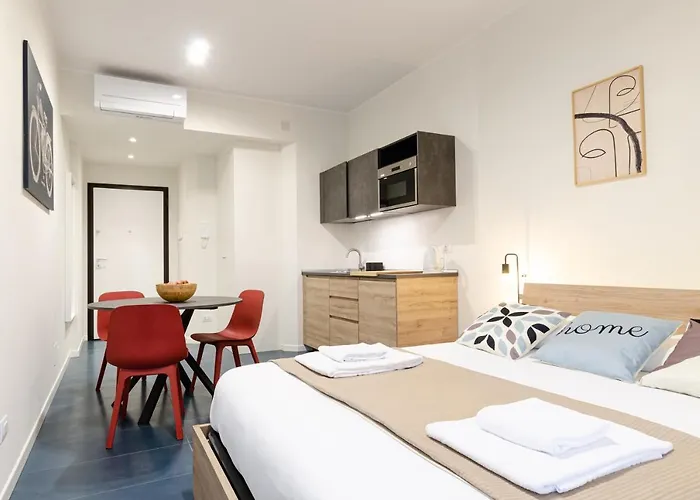 Velasquez - A - San Siro Appartement Milaan