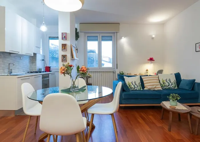 Apartmán I Host - Cermenate 9 *