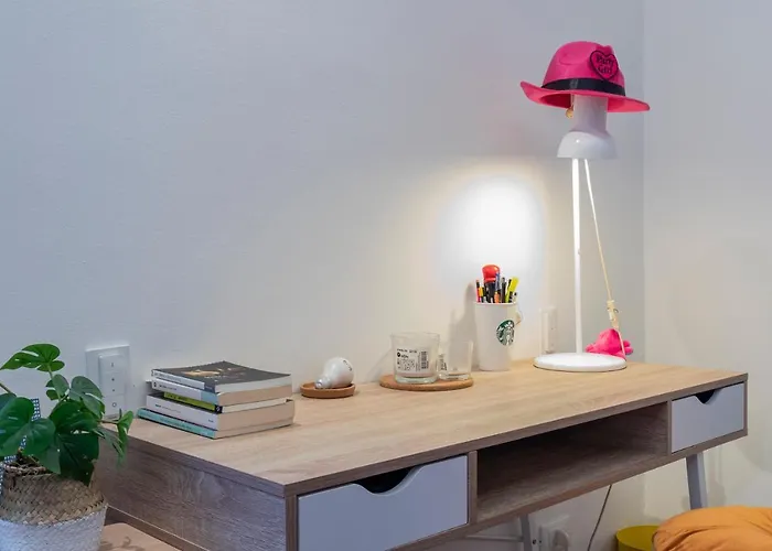 I Host - Cermenate 9 Apartmán