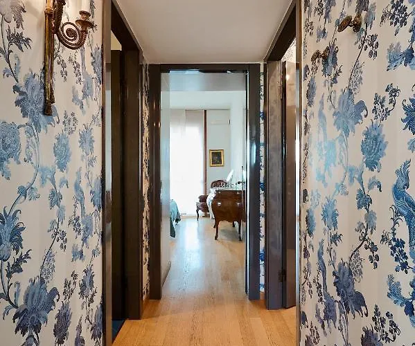 Casa Piccinni * Milan