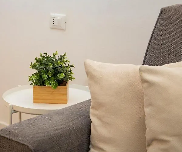 Easy Navigli Apartment *