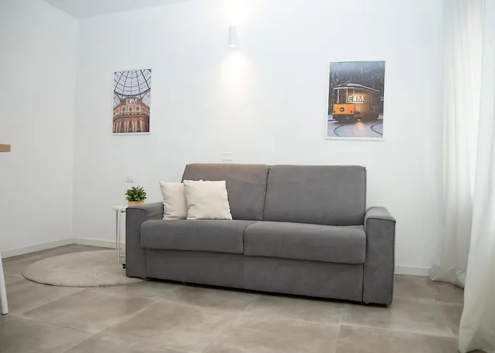Easy Navigli Apartment *