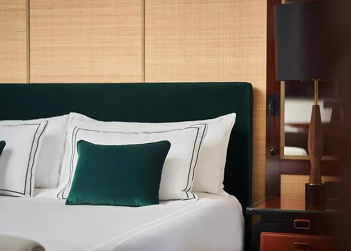 Portrait - Lungarno Collection 5* Milaan