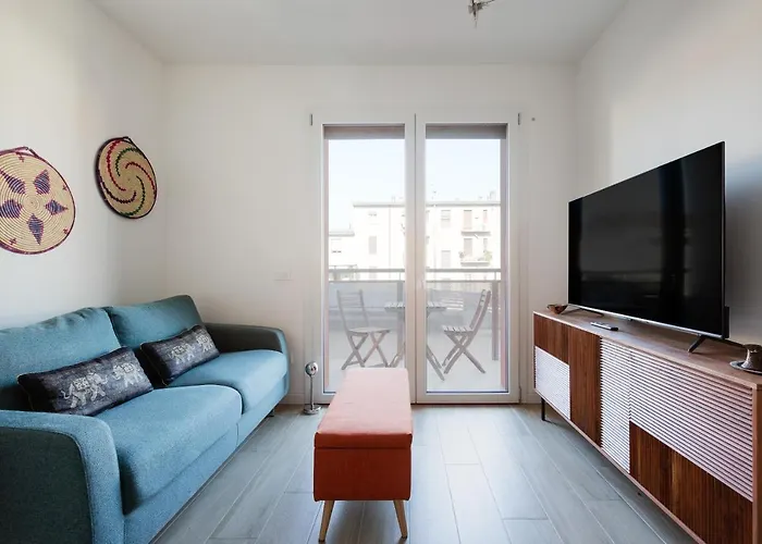 Renovated Politecnico Terrace Apt * Milan