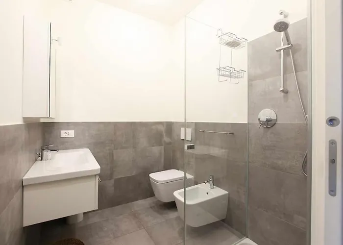 Corso Garibaldi 72 * Milano