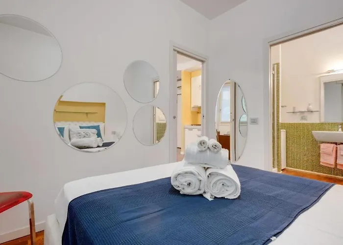 Your Place In Apartment *
