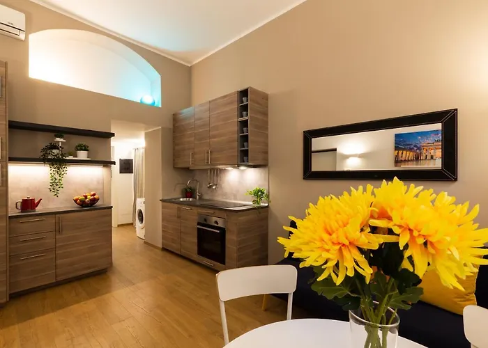 Voghera Fashion District *