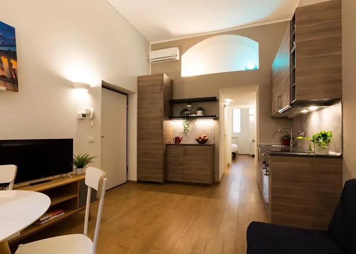 Voghera Fashion District דירה