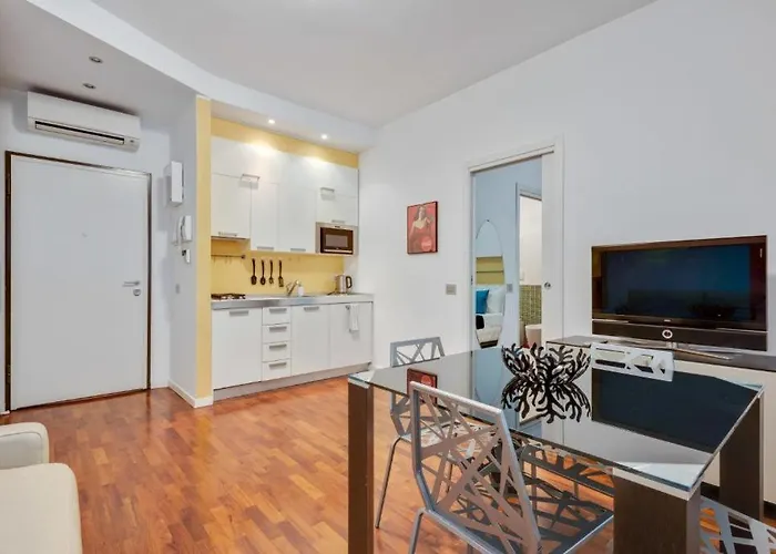 Your Place In Apartment *