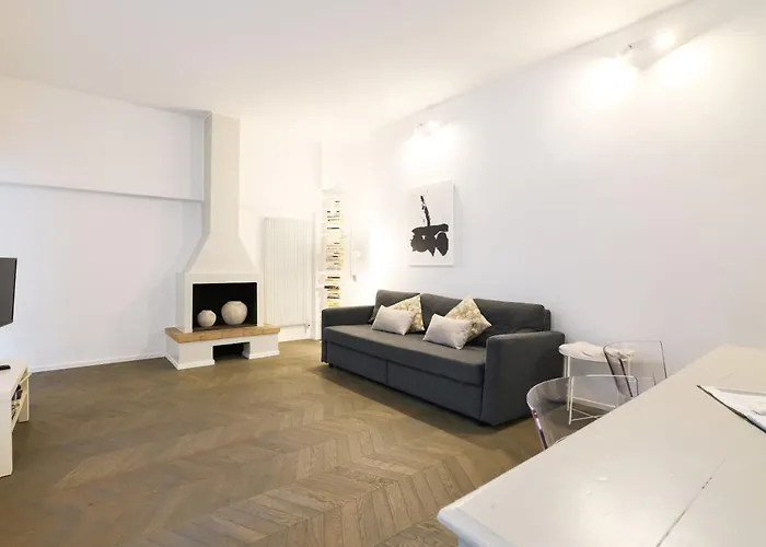 Prestige Boutique Homes - Il Nido Dei Navigli Lägenhet