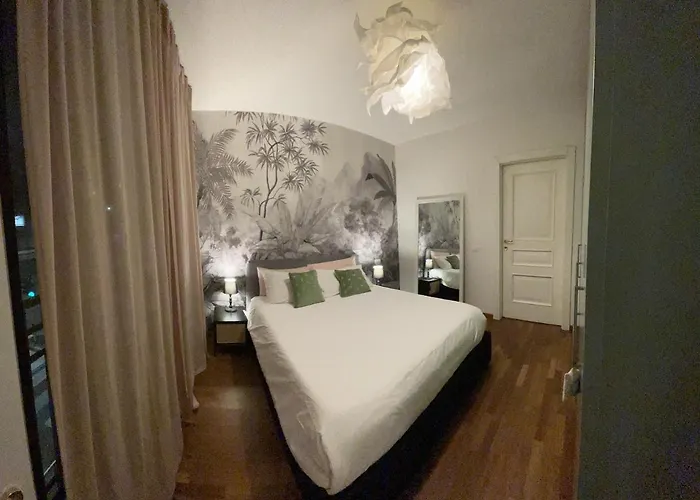 Bocconi 1 Bdr With Style Daire *