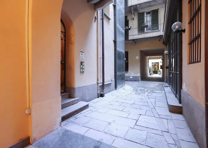 Prestige Boutique Homes - Il Nido Dei Navigli Lägenhet