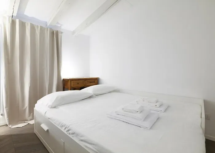 Prestige Boutique Homes - Il Nido Dei Navigli Lägenhet Milano