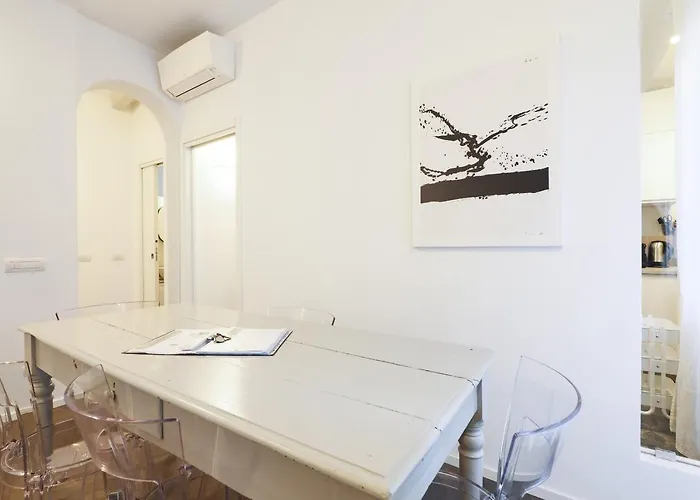 Lägenhet Prestige Boutique Homes - Il Nido Dei Navigli