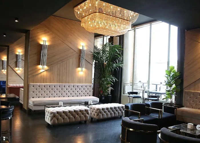 The Glamore Duomo Hotel