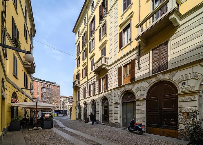 San Lorenzo - Pioppette Charme Lägenhet Milano