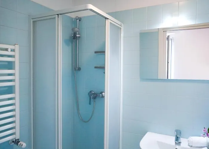 בית הארחה Ciao Mi - Accoglienti Con Bagno Privato - Niguarda E Bicocca 3*