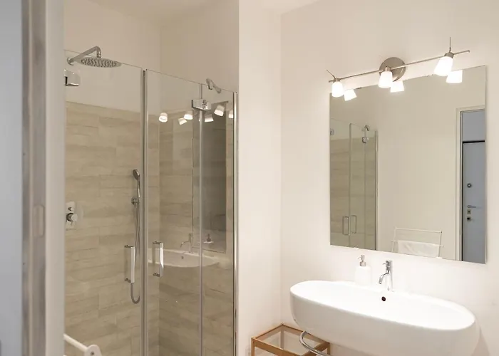 Elegante E Spazioso Quadrilocale In Porta Venezia Apartmán Milán
