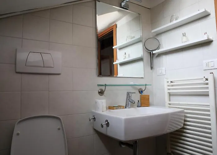 L'arche Comfort&relax - Yellow House Di Viale Certosa * Milano