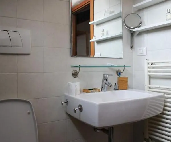 Daire L'arche Comfort&relax - Yellow House Di Viale Certosa