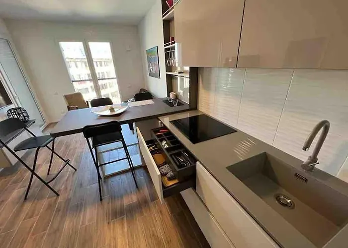 Pasolini Avenue Fiera Apartmán *